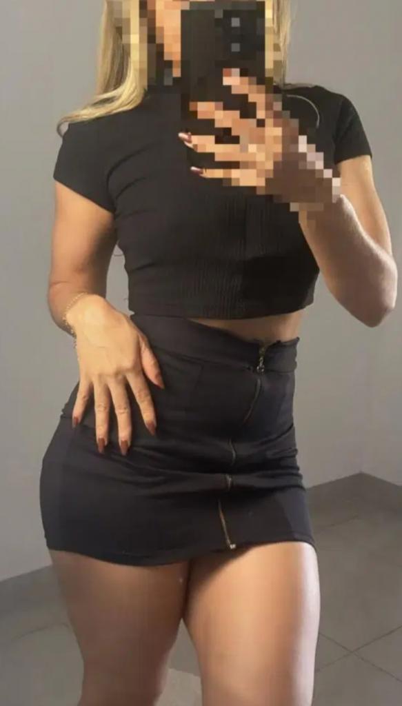 Chica busca chico en Cádiz: 