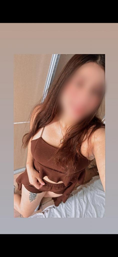 Chica busca chico en Granada: 
