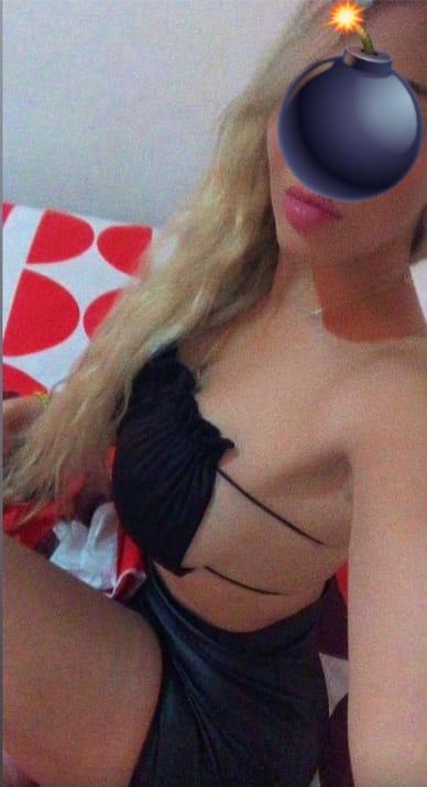 Chica busca chico en La Coruña: 