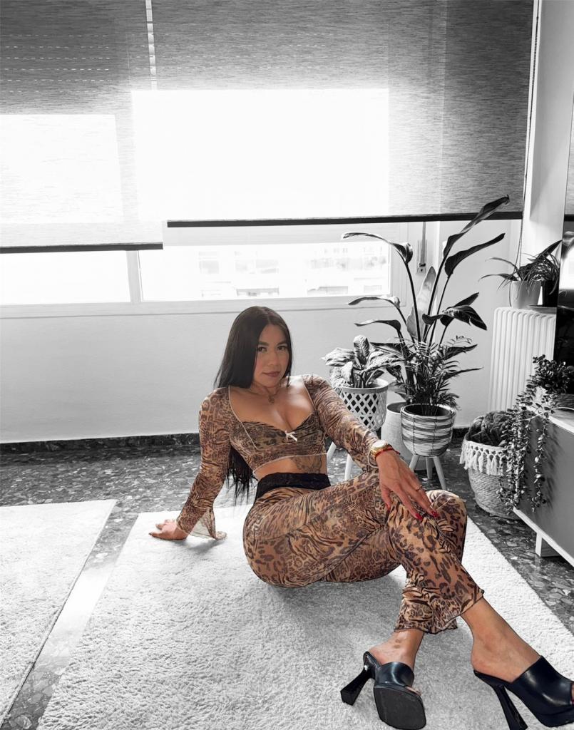 Chica busca chico en Alicante: 