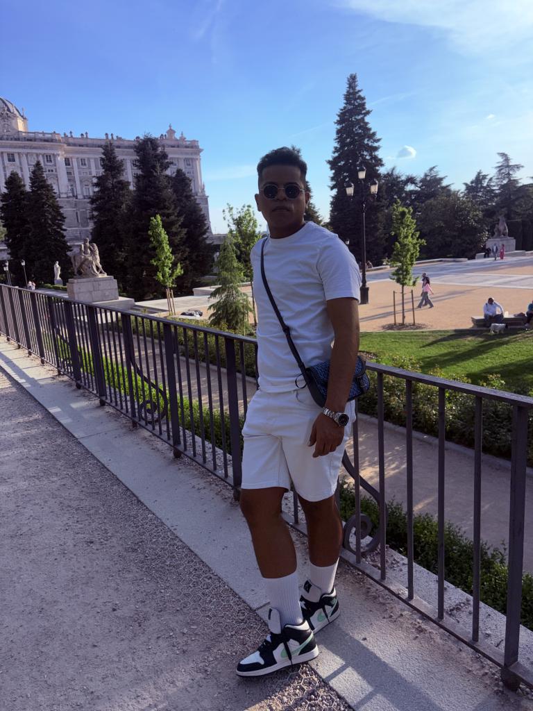 Chico busca chica en Madrid: 