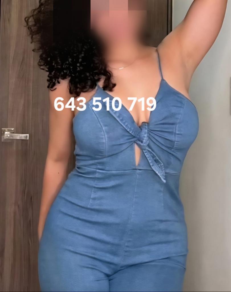 Chica busca chico en La Coruña: Chica busca chico