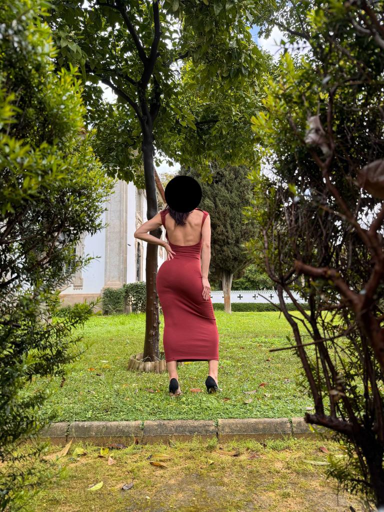 Chica busca chico en Cádiz: 