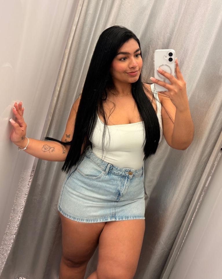 Chica busca chico en Granada: 