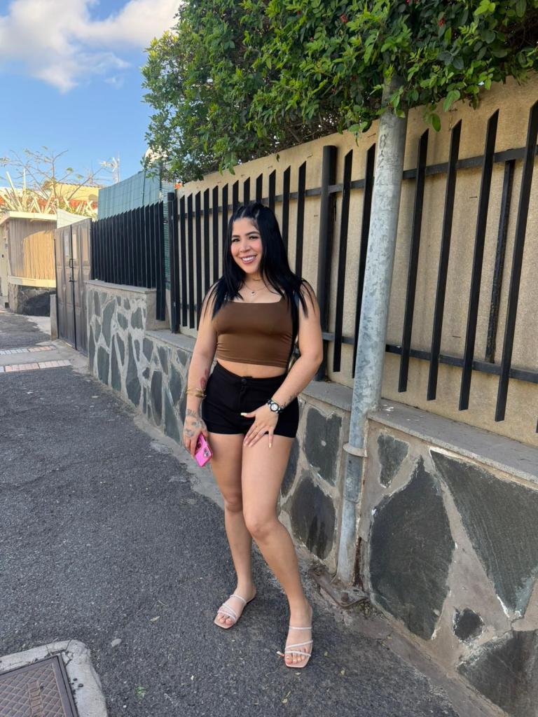 Chica busca chico en Las Palmas: 