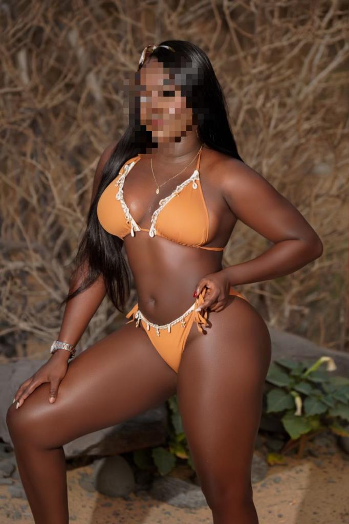 Chica busca chico en Tenerife: 