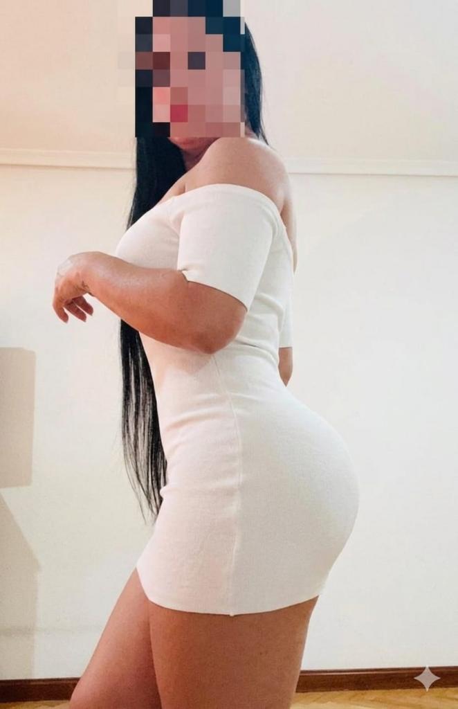 670879017: Chica busca chico en Lérida