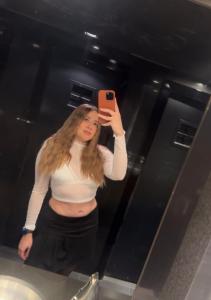 635115530: Chica busca chico en La Coruña