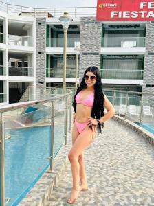 627259880: Chica busca chico en Sevilla