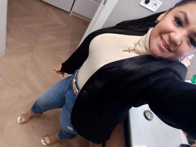604207295: Chica busca chico en Alicante