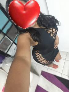 664340254: Chica busca chico en Murcia