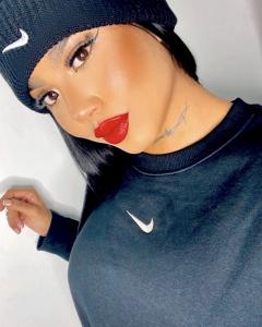 673887277: Chica busca chico en Málaga