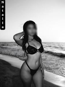 687710108: Chica busca chico en Málaga