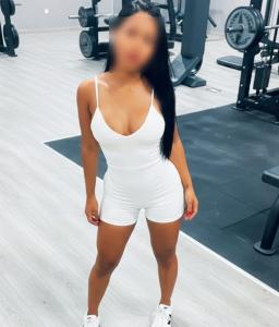 632940991: Chica busca chico en Guipúzcoa