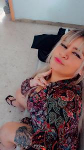 614938384: Chica busca chico en Sevilla