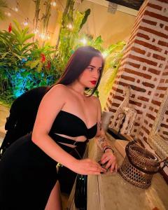 611329025: Chica busca chico en Menorca