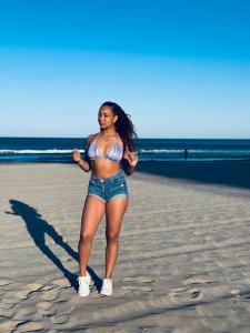 695452728: Chica busca chico en Valencia