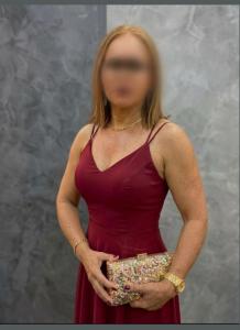 613450279: Chica busca chico en Madrid