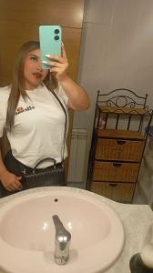 661571954: Chica busca chico en Granada