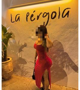 647043596: Chica busca chico en Tenerife