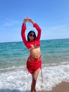 665422674: Chica busca chico en Gerona