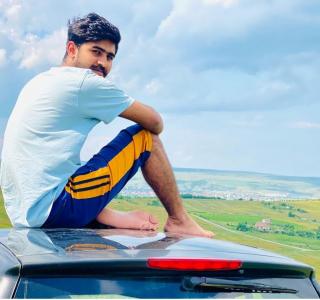 617213407: Chico busca chica en Mallorca