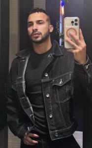 641547253: Chico busca chica en La Coruña