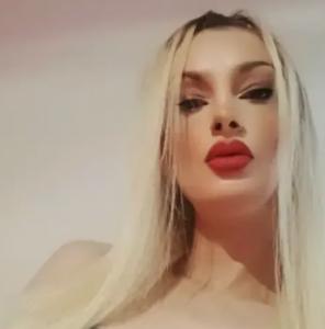 643712460: Chica busca chico en La Coruña