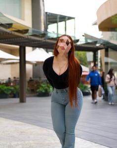 602521548: Chica busca chico en Sevilla