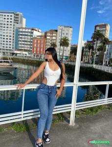 604146335: Chica busca chico en Salamanca