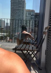 671225047: Chico busca chica en Las Palmas