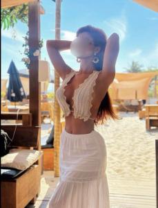 627741392: Chica busca chico en Málaga