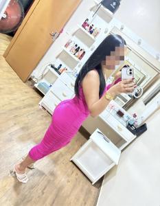664035152: Chica busca chico en Madrid