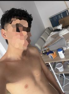 642061513: Chico busca chica en Granada