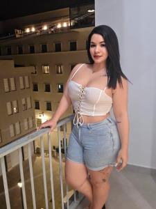611509668: Chica busca chico en Almería