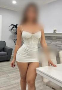 658681832: Chica busca chico en La Coruña