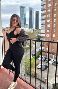 614302054: Chica busca chico en Murcia