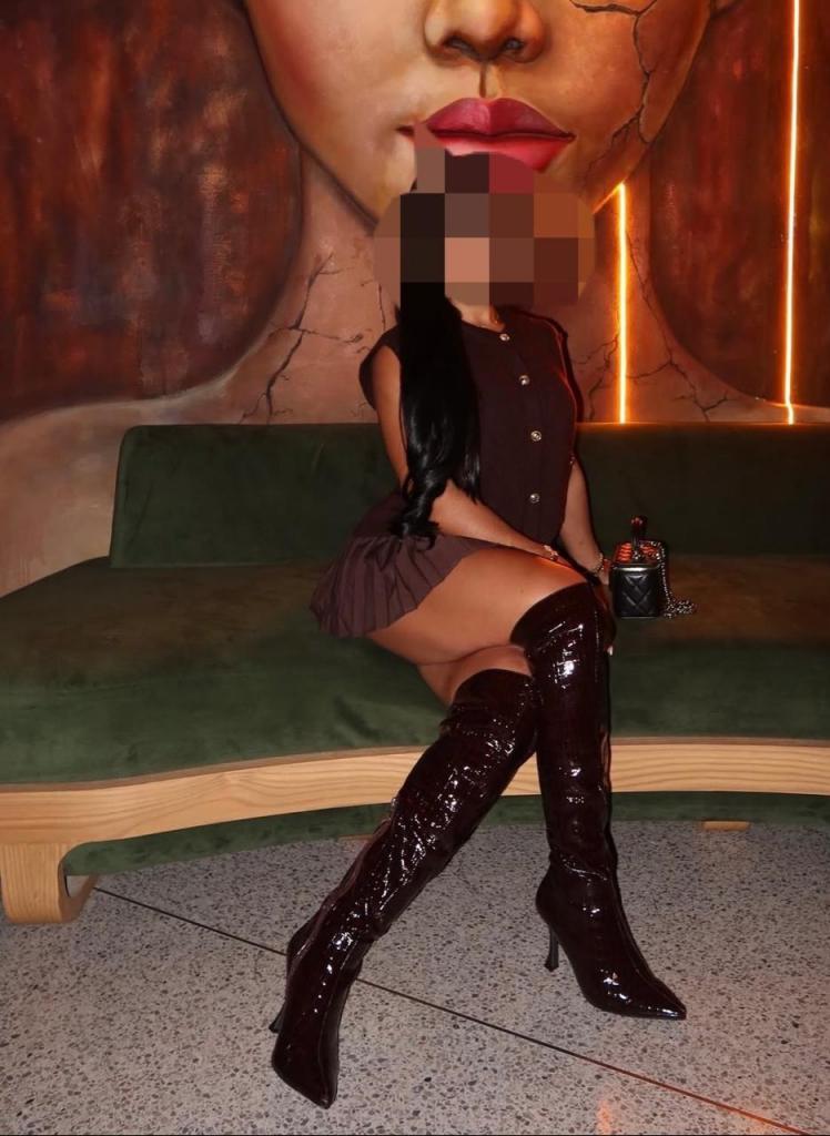 Chica busca chico en Barcelona: 