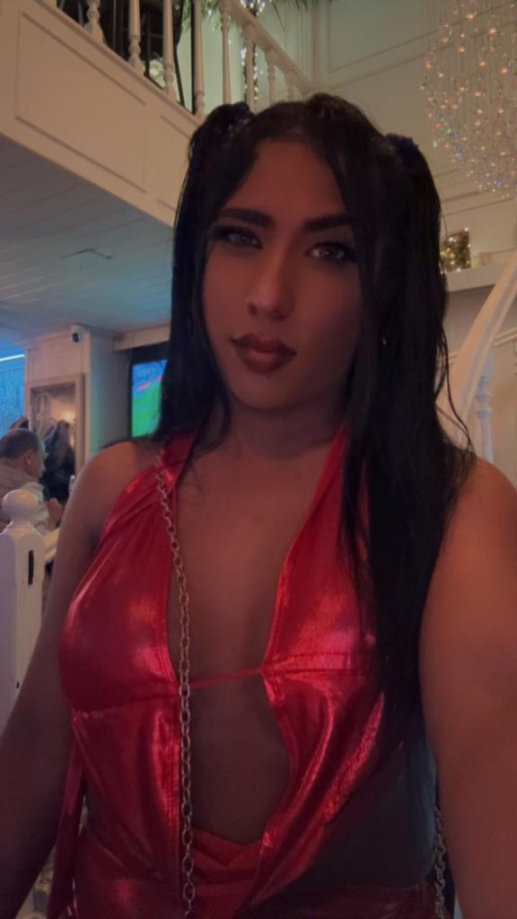 634313790: Transexual en Asturias