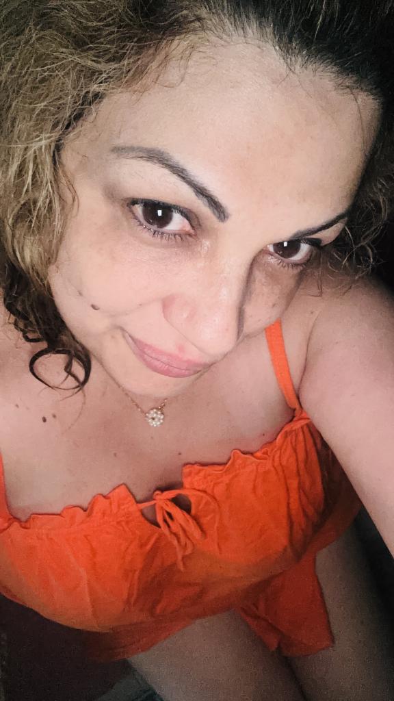 600713937: Chica busca chico en Huesca