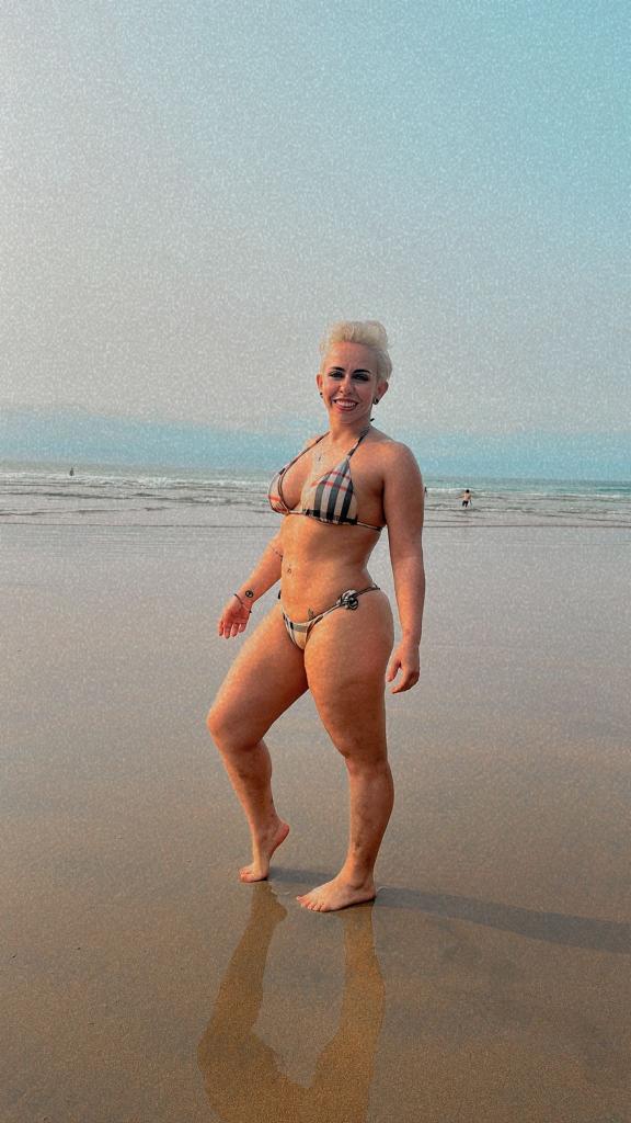 624760320: Chica busca chico en Málaga