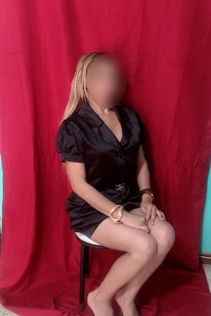 Chica busca chico en Sevilla: 