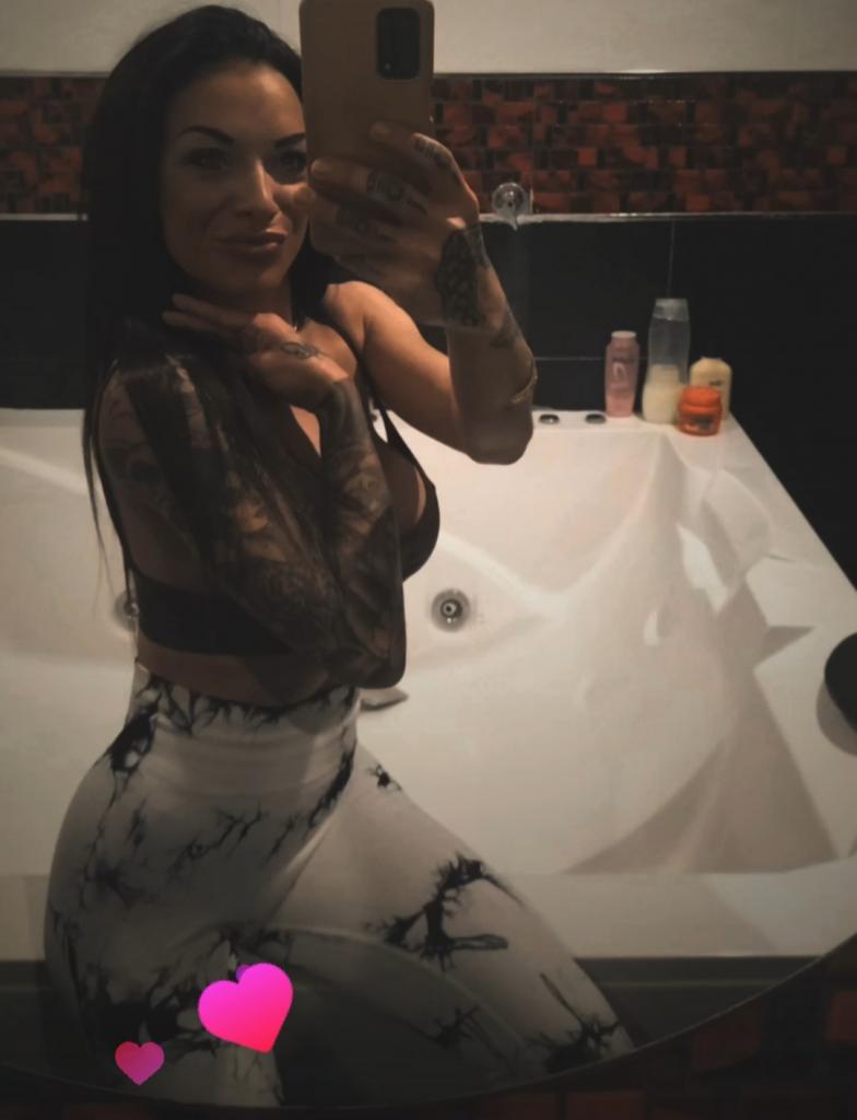 Chica busca chico en Málaga: 