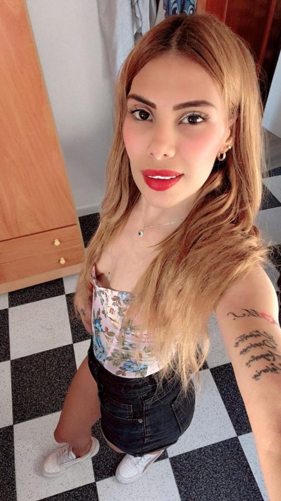 Chica busca chico en Cádiz: 