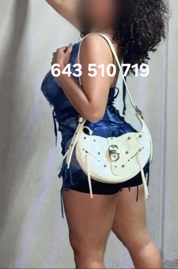 Chica busca chico en La Coruña: 