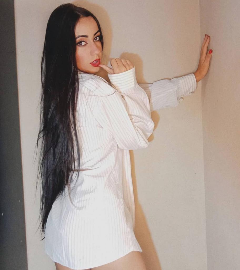 643542151: Chica busca chico en Cáceres