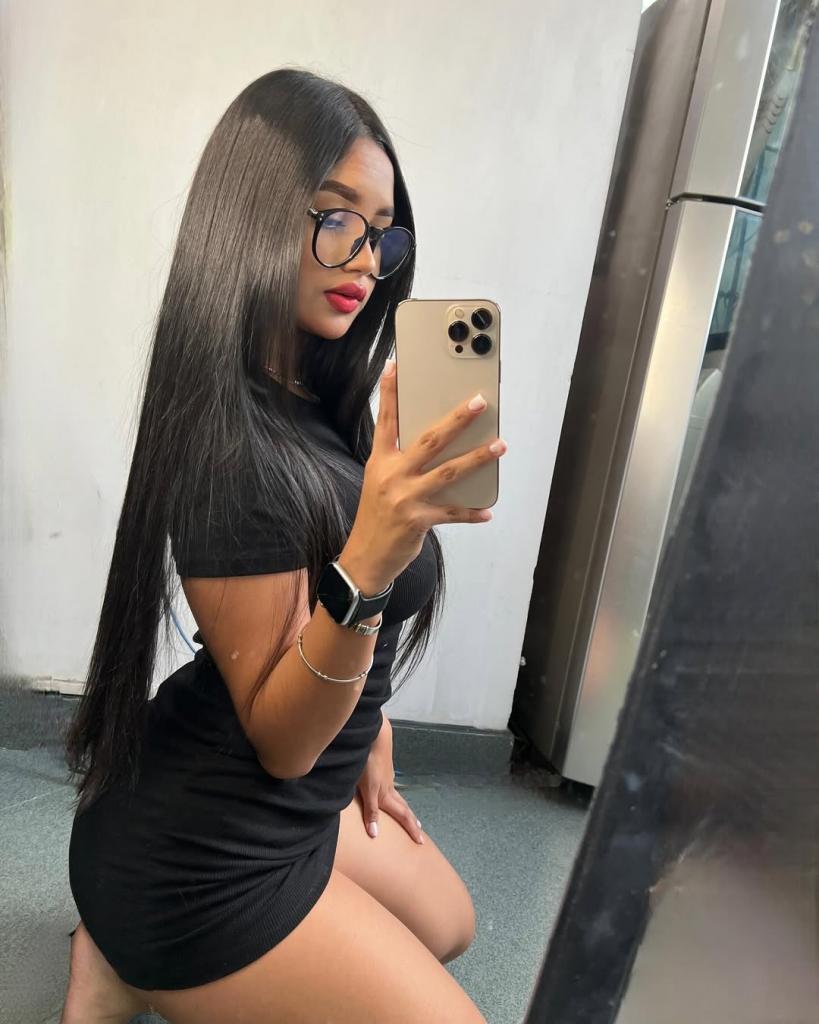 Chica busca chico en Murcia: Chica busca chico