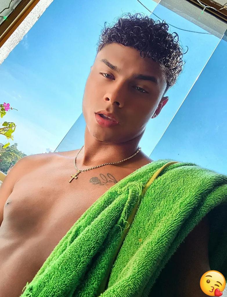 Chico busca chica en Tenerife: 