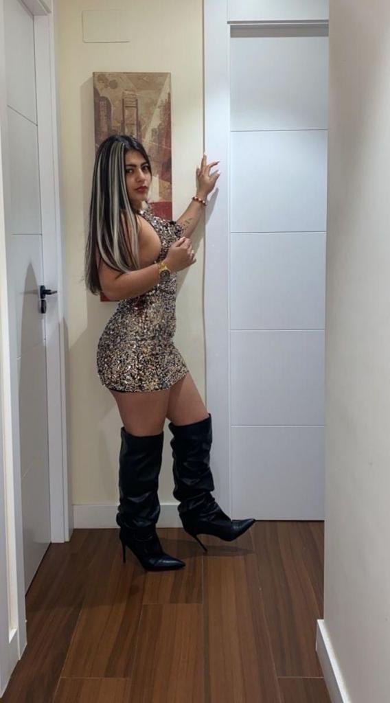 Chica busca chico en Zaragoza: Chica busca chico