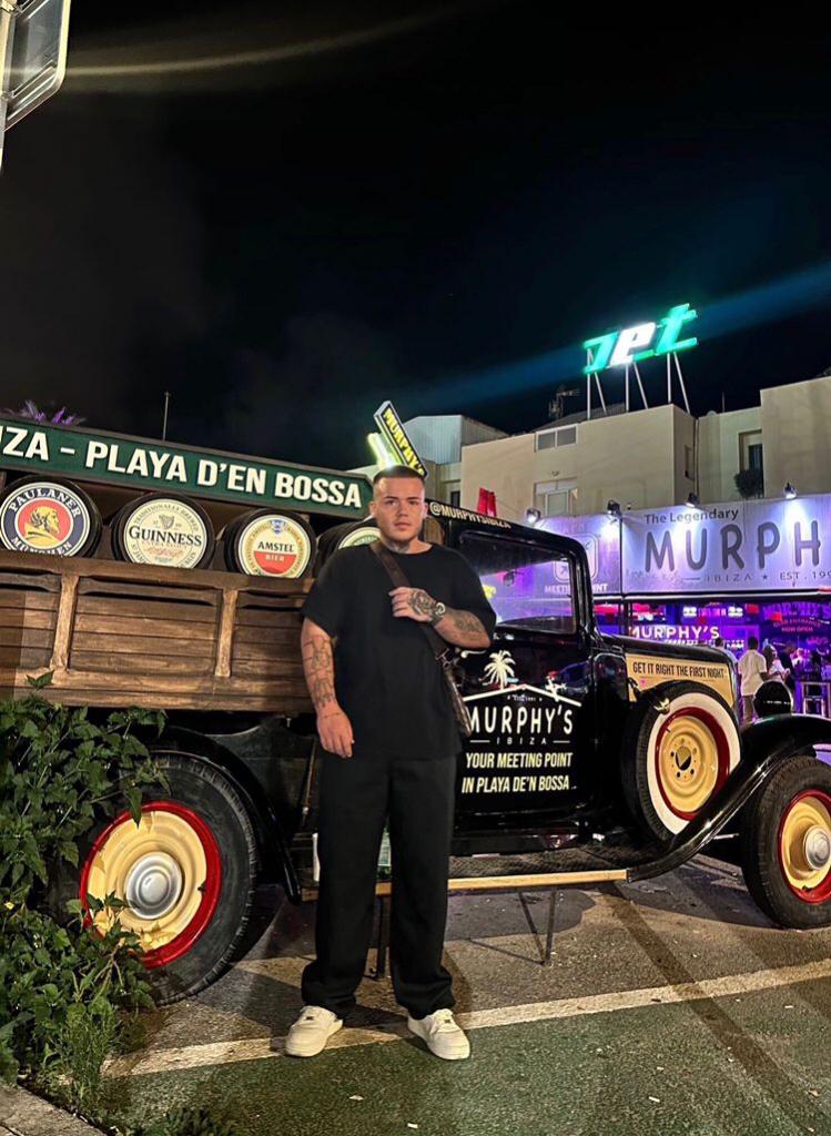 651783112: Chico busca chica en Barcelona